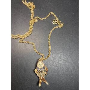 Vintage Ann Taylor gold tone fish pendant necklace